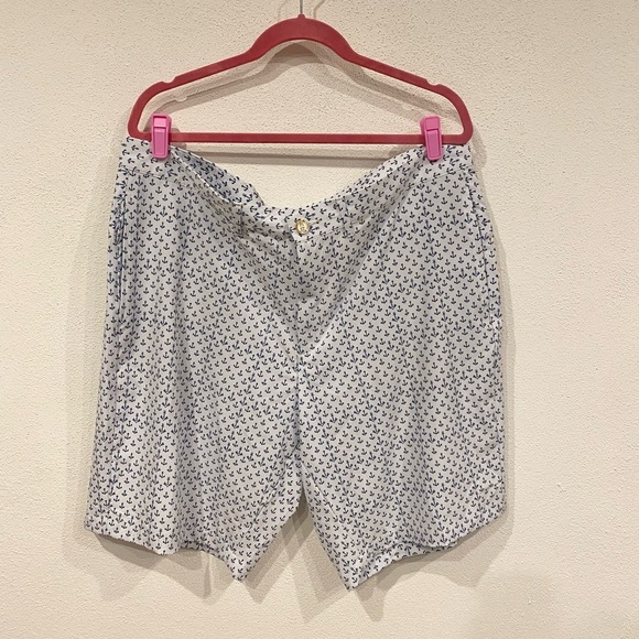 Robert Graham Off the Hook Anchor Shorts Size 40 EUC - Picture 2 of 4